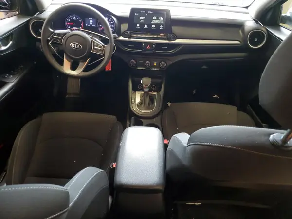 3KPF24AD2ME264458 2021 KIA FORTE - Image 8