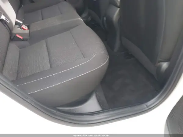 3KPF24AD2ME266274 2021 KIA FORTE - Image 8