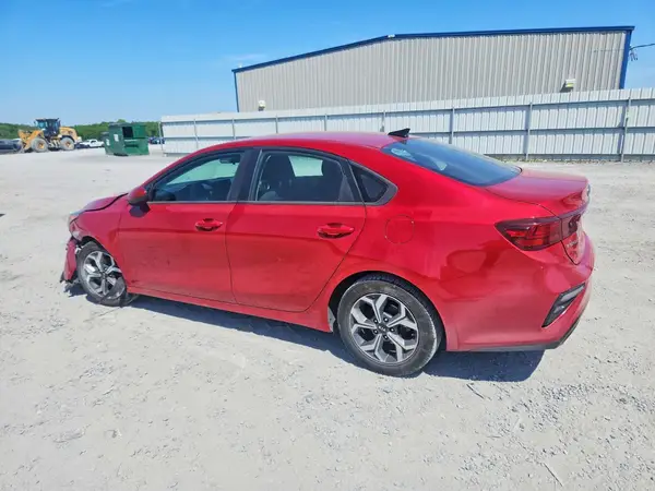3KPF24AD2ME267330 2021 KIA FORTE - Image 2