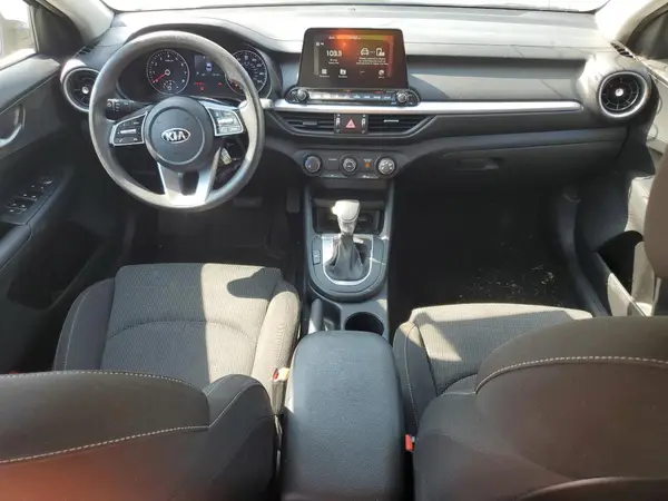 3KPF24AD2ME267439 2021 KIA FORTE - Image 8
