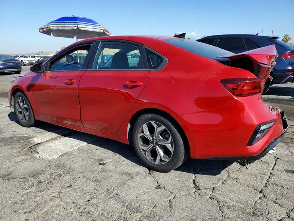 3KPF24AD2ME268266 2021 KIA FORTE - Image 2