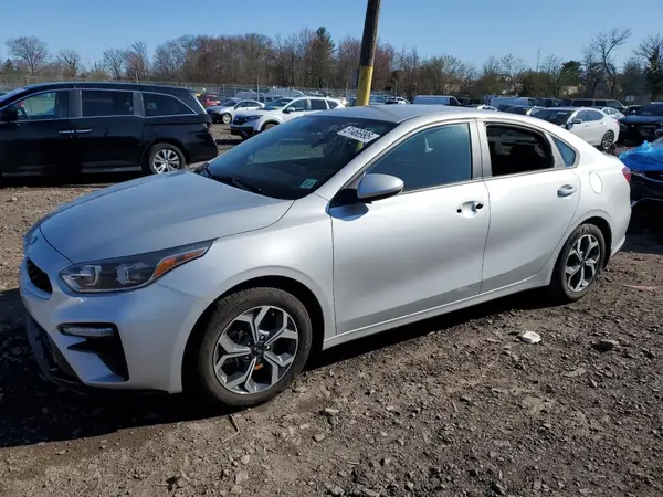 3KPF24AD2ME270633 2021 KIA FORTE - Image 1