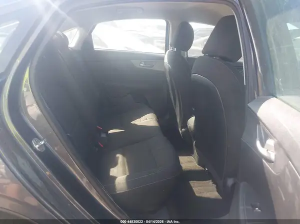 3KPF24AD2ME270759 2021 KIA FORTE - Image 8