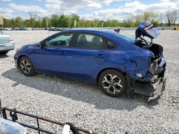 3KPF24AD2ME271586 2021 KIA FORTE - Image 2