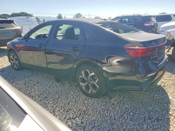 3KPF24AD2ME272138 2021 KIA FORTE - Image 2