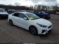 3KPF24AD2ME272656 2021 KIA FORTE