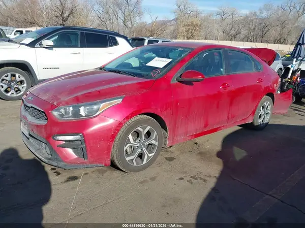 3KPF24AD2ME273273 2021 KIA FORTE - Image 2