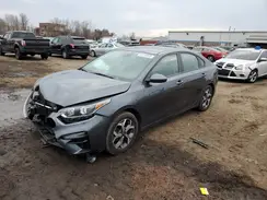 3KPF24AD2ME274312 2021 KIA FORTE