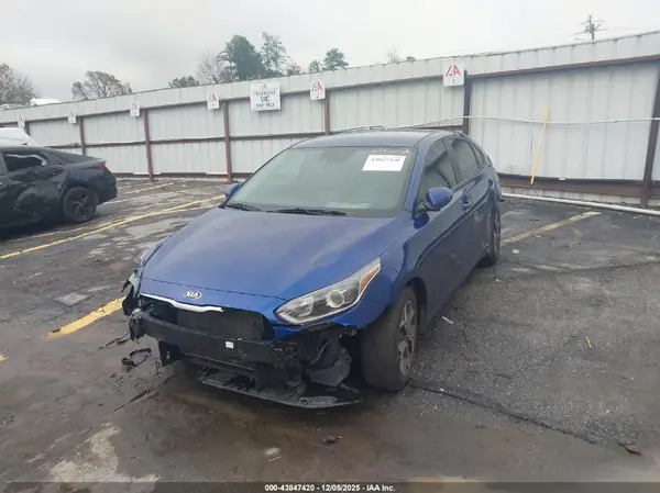 3KPF24AD2ME275007 2021 KIA FORTE - Image 2