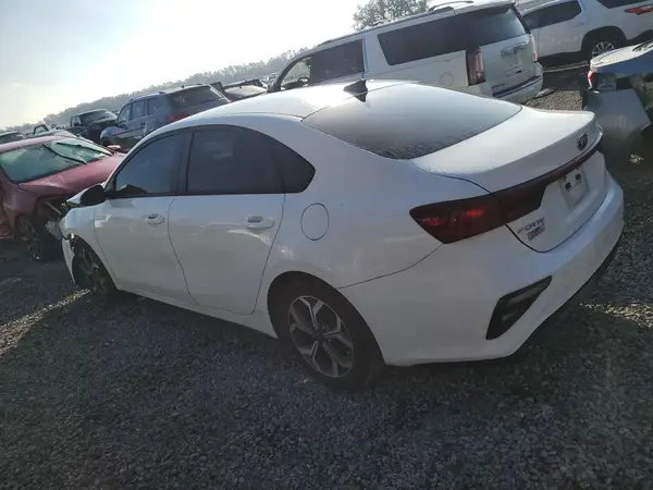 3KPF24AD2ME276108 2021 KIA FORTE - Image 2