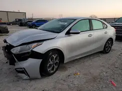 3KPF24AD2ME283172 2021 KIA FORTE