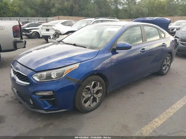3KPF24AD2ME287173 2021 KIA FORTE - Image 2