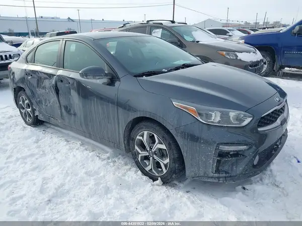3KPF24AD2ME287657 2021 KIA FORTE - Image 1