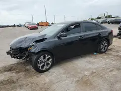 3KPF24AD2ME288534 2021 KIA FORTE