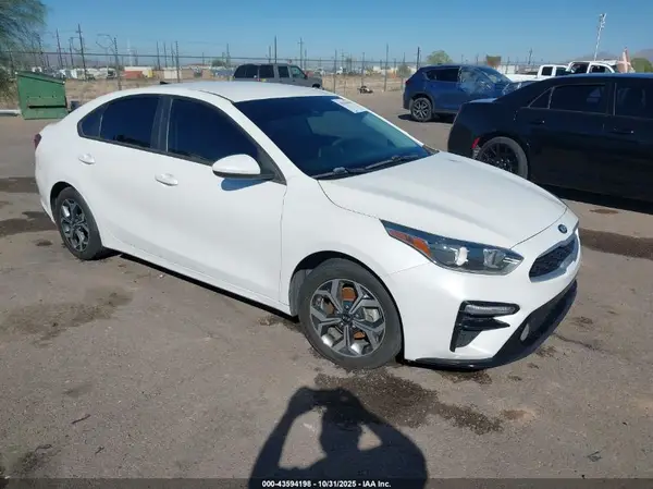 3KPF24AD2ME288839 2021 KIA FORTE - Image 1