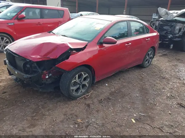 3KPF24AD2ME291613 2021 KIA FORTE - Image 2