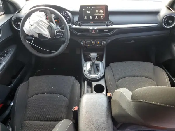 3KPF24AD2ME292616 2021 KIA FORTE - Image 8