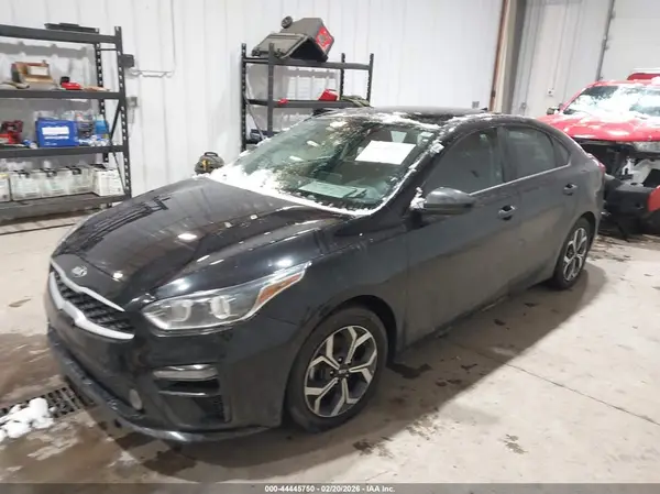 3KPF24AD2ME293099 2021 KIA FORTE - Image 2