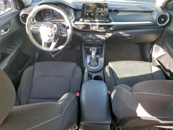 3KPF24AD2ME293720 2021 KIA FORTE - Image 8