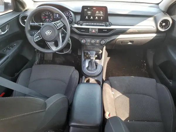 3KPF24AD2ME293765 2021 KIA FORTE - Image 8