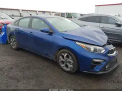 3KPF24AD2ME294432 2021 KIA FORTE