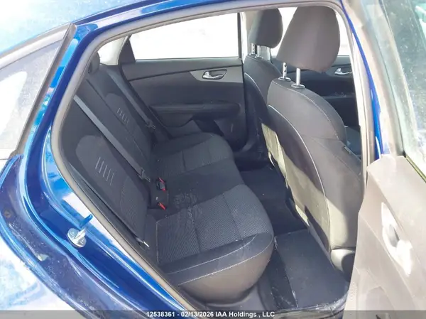 3KPF24AD2ME295581 2021 KIA FORTE - Image 8