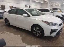 3KPF24AD2ME299422 2021 KIA FORTE