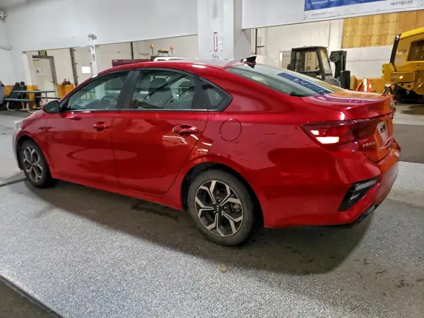 3KPF24AD2ME299839 2021 KIA FORTE - Image 2