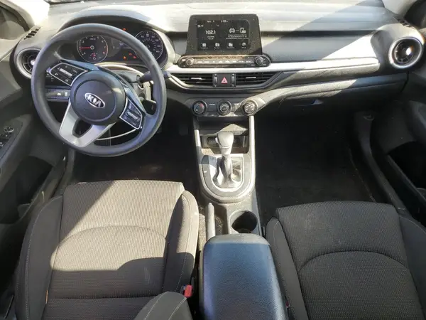 3KPF24AD2ME301279 2021 KIA FORTE - Image 8