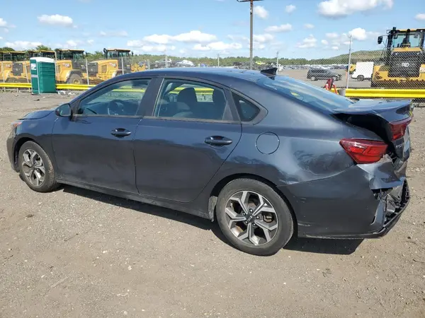 3KPF24AD2ME303890 2021 KIA FORTE - Image 2