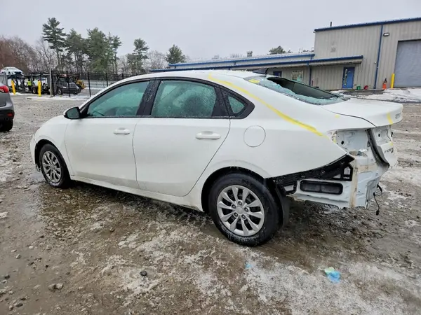 3KPF24AD2ME304599 2021 KIA FORTE - Image 2