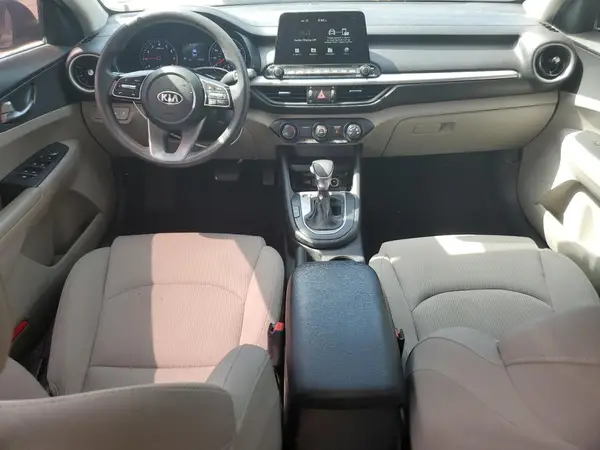 3KPF24AD2ME305994 2021 KIA FORTE - Image 8