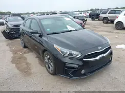 3KPF24AD2ME307115 2021 KIA FORTE