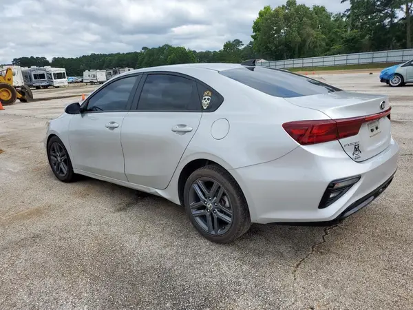 3KPF24AD2ME307602 2021 KIA FORTE - Image 2