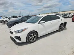 3KPF24AD2ME309947 2021 KIA FORTE