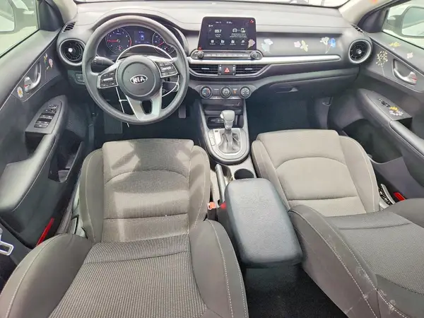 3KPF24AD2ME309947 2021 KIA FORTE - Image 8