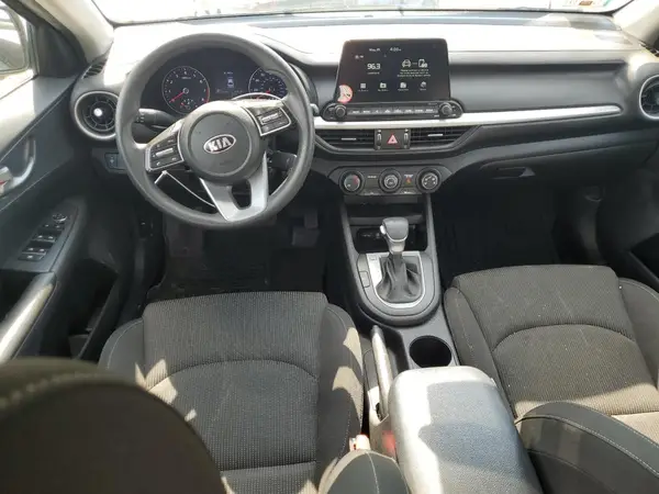 3KPF24AD2ME310113 2021 KIA FORTE - Image 8