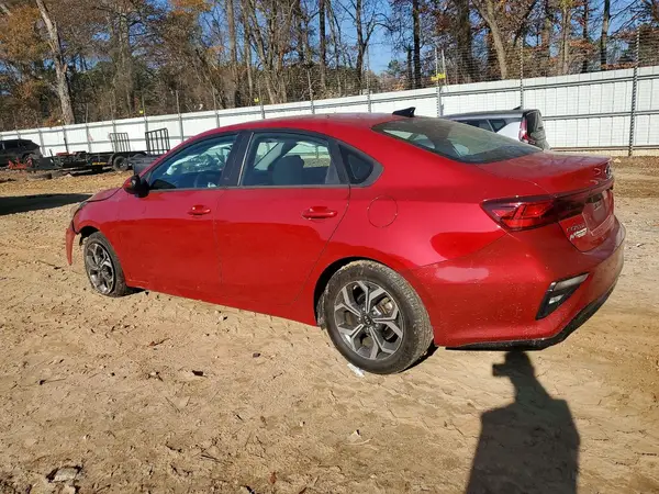3KPF24AD2ME311813 2021 KIA FORTE - Image 2
