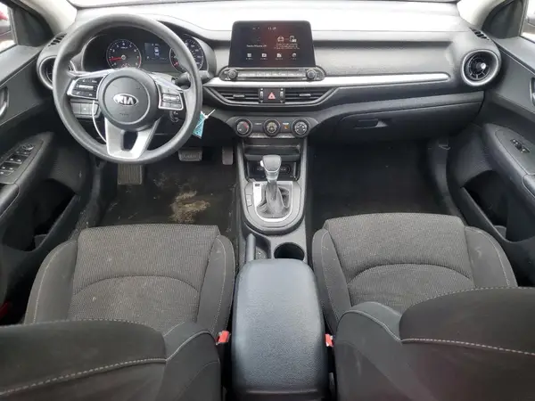 3KPF24AD2ME311956 2021 KIA FORTE - Image 8