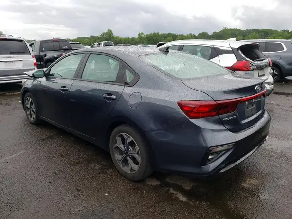 3KPF24AD2ME313612 2021 KIA FORTE - Image 2