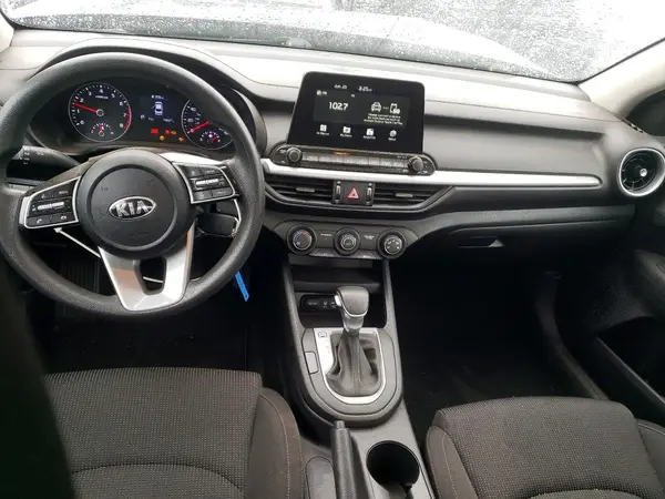 3KPF24AD2ME313612 2021 KIA FORTE - Image 8