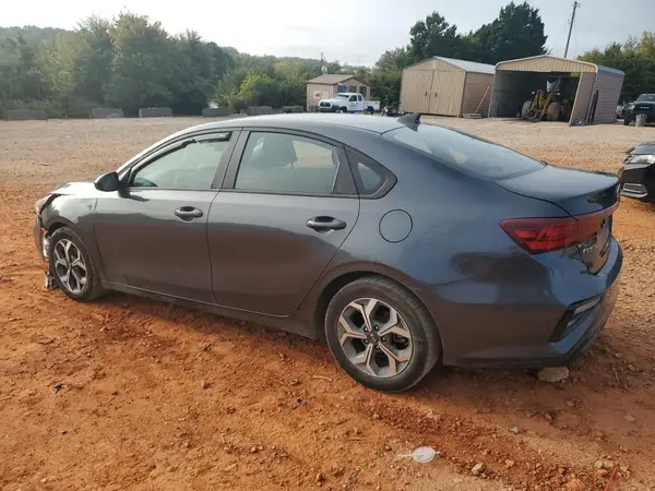 3KPF24AD2ME318924 2021 KIA FORTE - Image 2