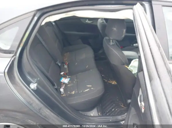 3KPF24AD2ME320673 2021 KIA FORTE - Image 8
