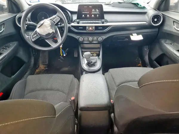 3KPF24AD2ME322598 2021 KIA FORTE - Image 8
