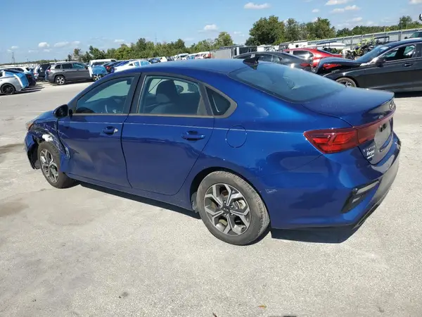 3KPF24AD2ME325565 2021 KIA FORTE - Image 2