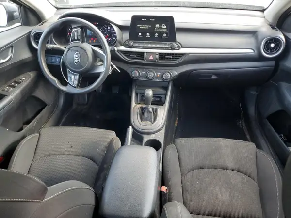 3KPF24AD2ME325727 2021 KIA FORTE - Image 8
