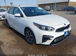 3KPF24AD2ME327400 2021 KIA FORTE