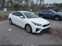 3KPF24AD2ME328076 2021 KIA FORTE