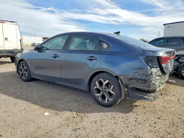 3KPF24AD2ME331639 2021 KIA FORTE - Image 2