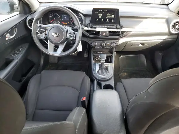 3KPF24AD2ME331639 2021 KIA FORTE - Image 8